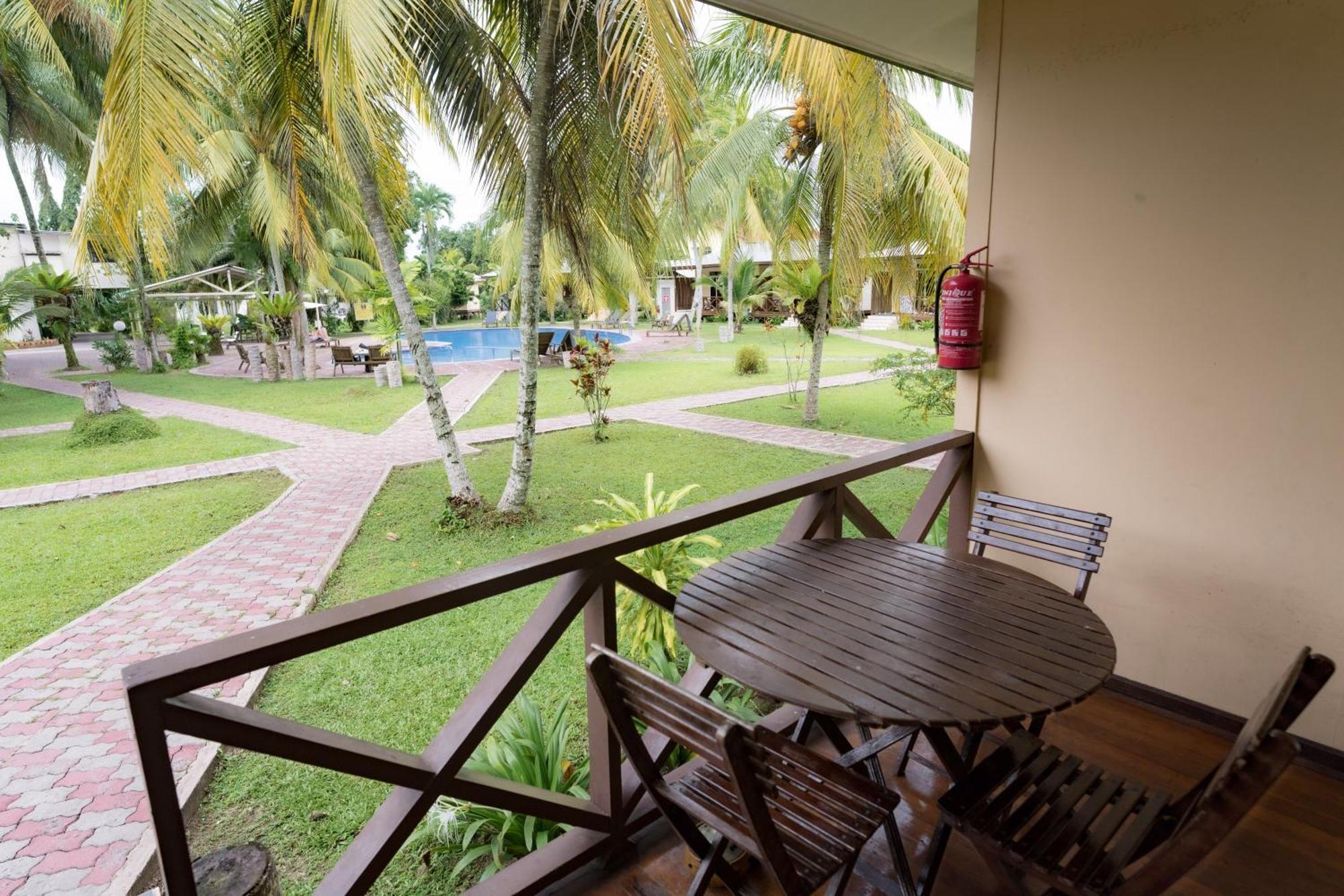 Langkah Syabas Beach Resort Kinarut Eksteriør billede