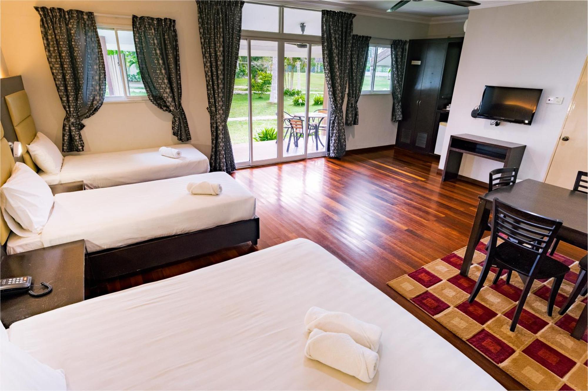 Langkah Syabas Beach Resort Kinarut Eksteriør billede