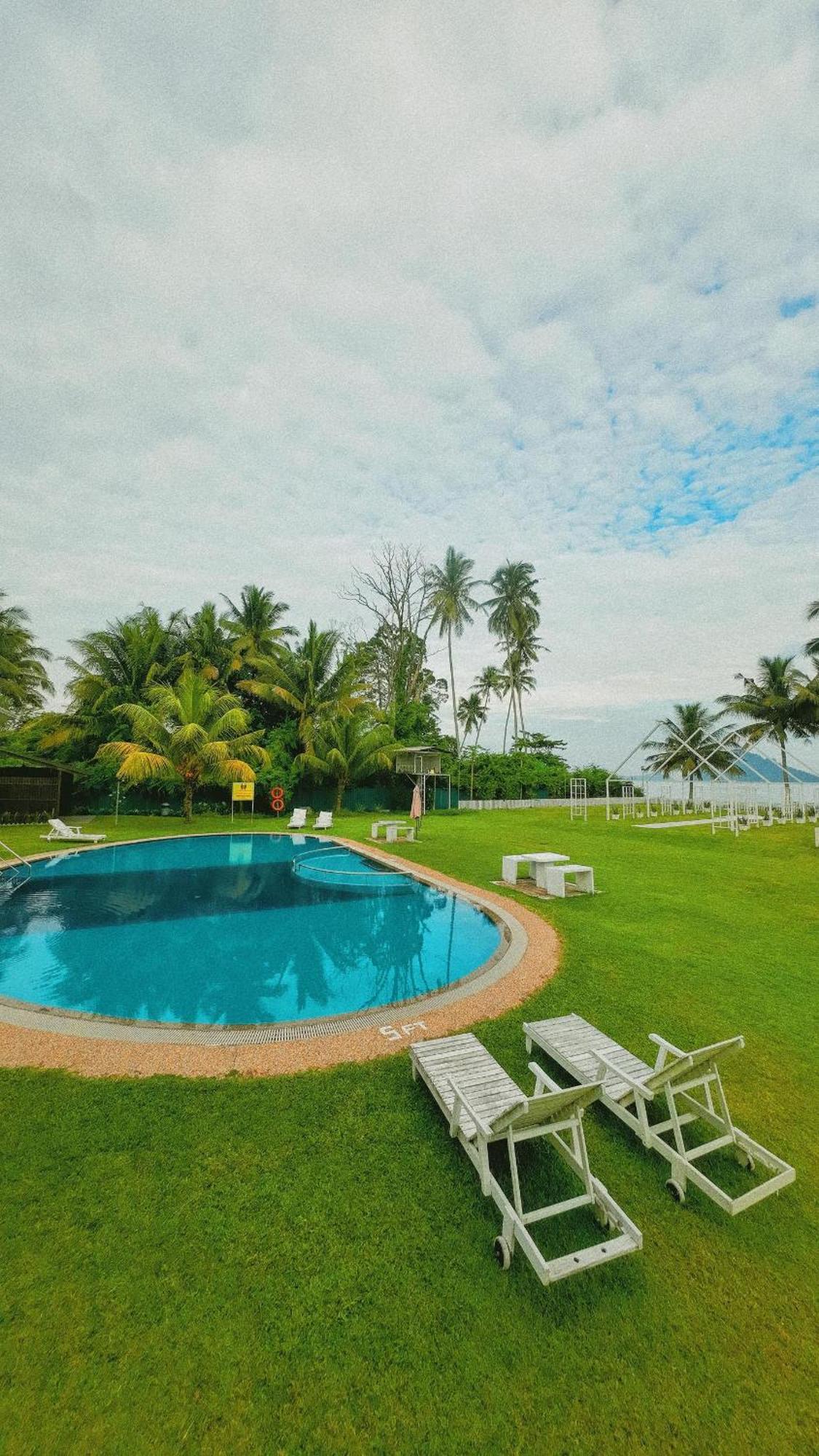 Langkah Syabas Beach Resort Kinarut Eksteriør billede