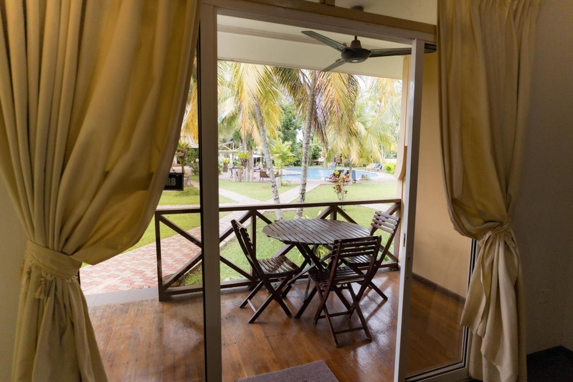 Langkah Syabas Beach Resort Kinarut Eksteriør billede